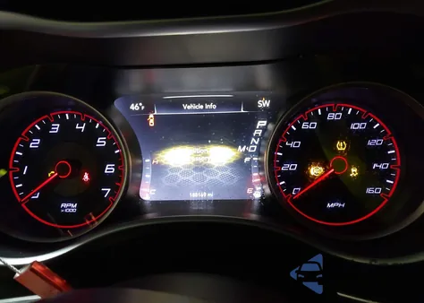 2015 Dodge Charger R/T z USA, uszkodzony, nr VIN 2C3CDXCT7FH777509